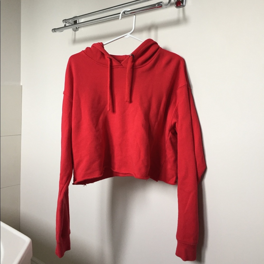 Cropped comfy hoodie